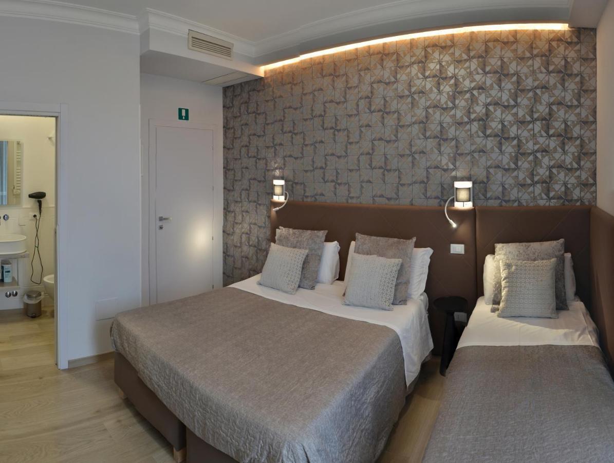 At Your Place Rome Bagian luar foto