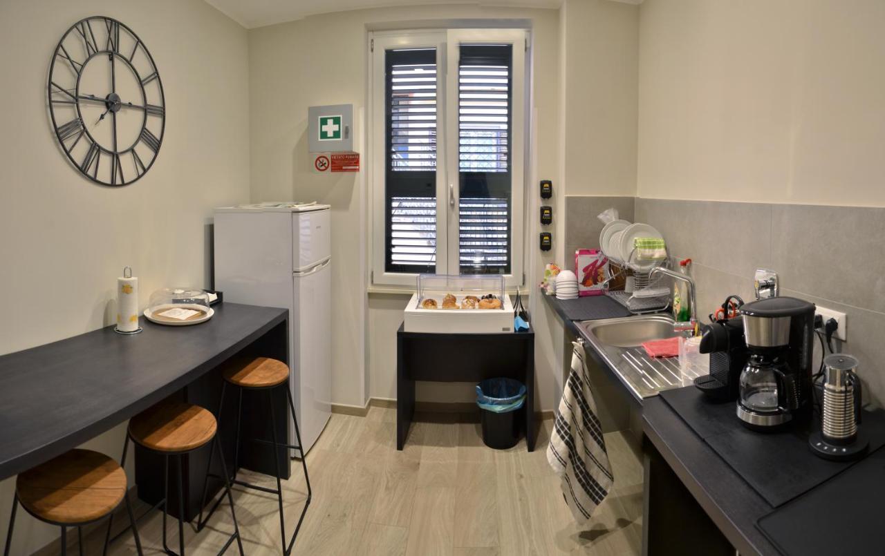 At Your Place Rome Bagian luar foto