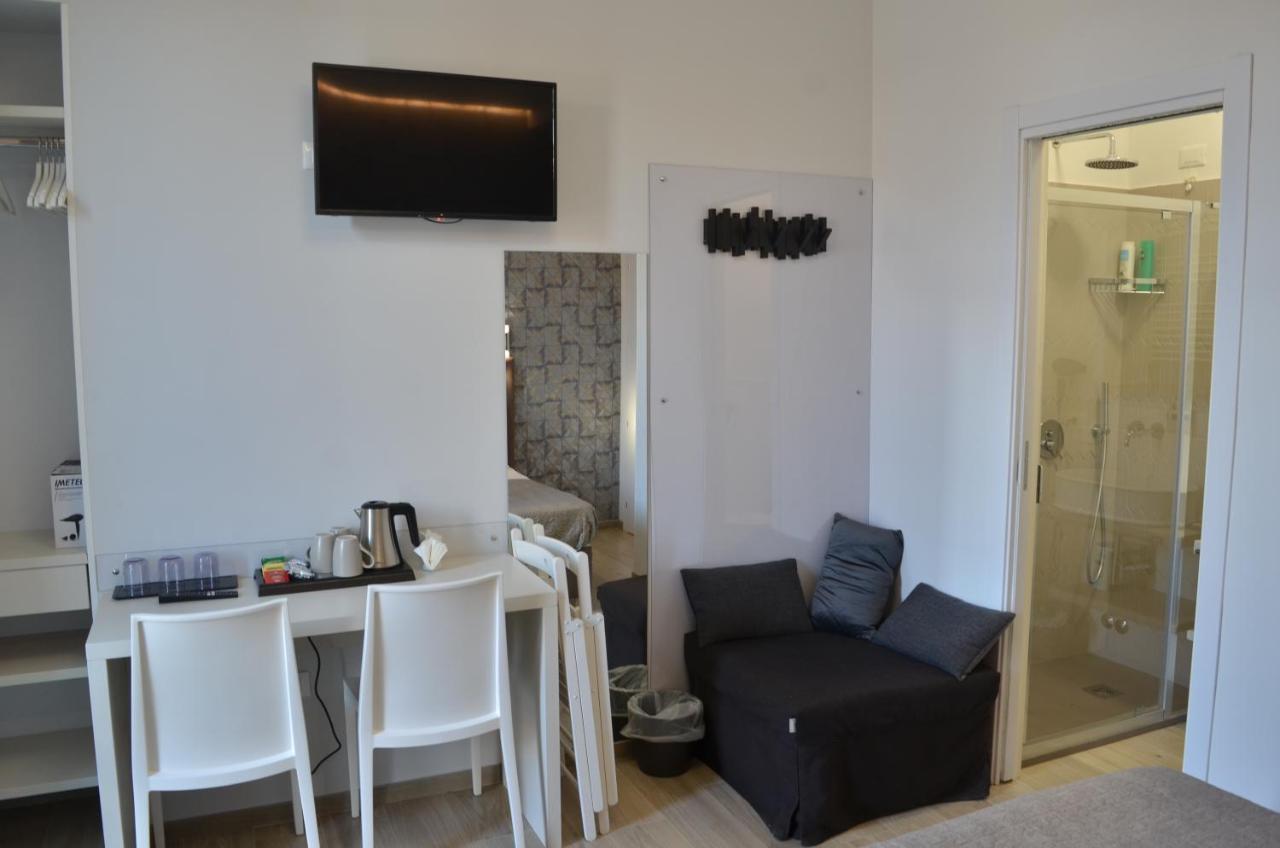 At Your Place Rome Bagian luar foto
